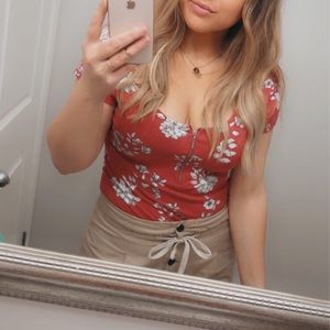 GUESS red floral bodysuit with zipper